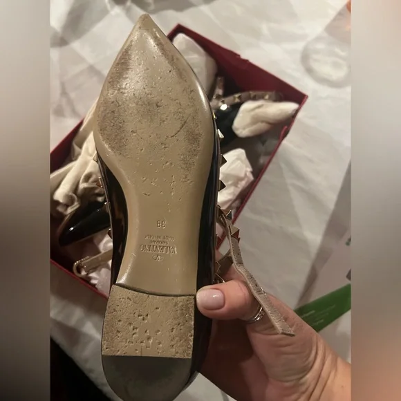 Valentino Shoes in size 39 - Picture 2 of 3